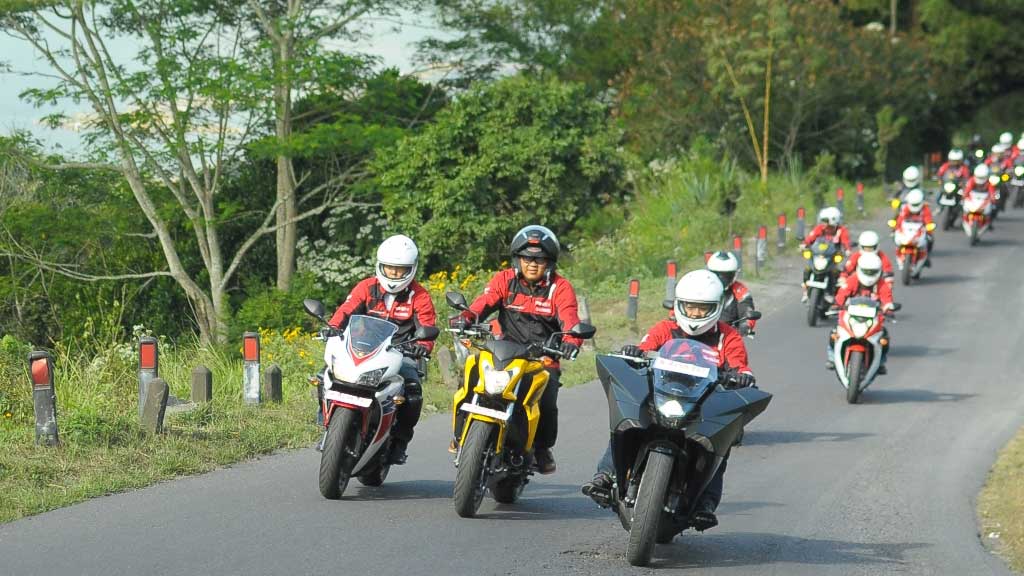 Konsumen Big Bike Honda Ikuti Turing Phuket-Sepang Konsumen Big Bike Honda Ikuti Turing Phuket-Sepang