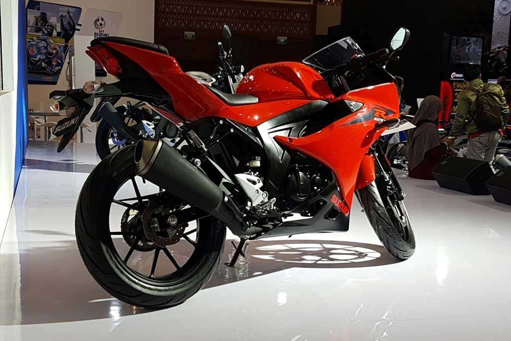 04112016-moto-suzuki-gsx-r-150_02