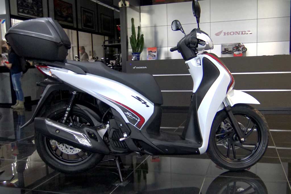 Honda Segarkan Tiga Skuter Bermesin Kecil di Eropa Honda Segarkan Tiga Skuter Bermesin Kecil di Eropa
