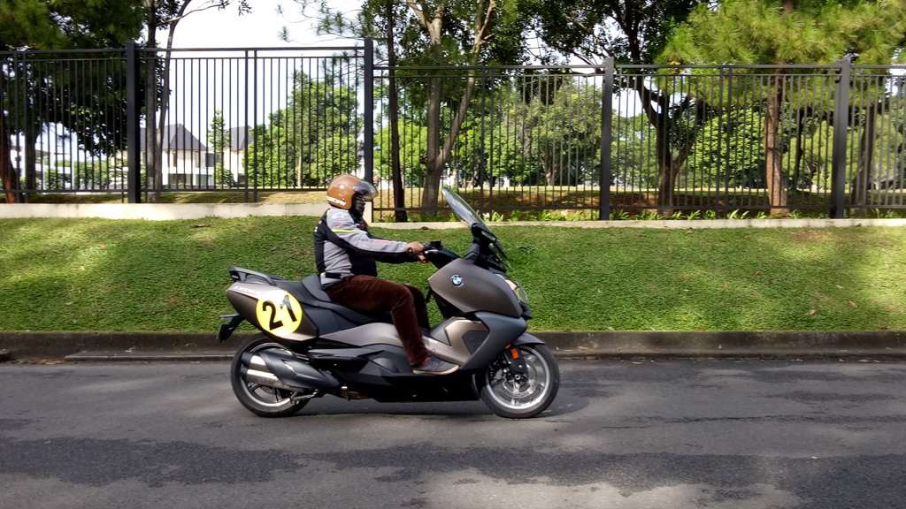TEST RIDE: BMW C 650 GT 2015 TEST RIDE: BMW C 650 GT 2015