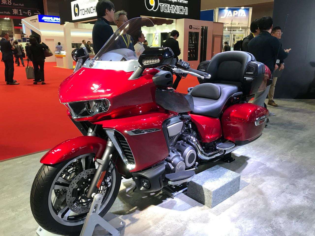 Daftar Motor dengan Harga di Atas 1 Miliar yang Dijual di GIIAS 2019 Daftar Motor dengan Harga di Atas 1 Miliar yang Dijual di GIIAS 2019