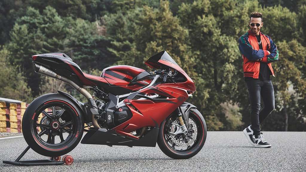 Mau Punya Motor Bikinan Lewis Hamilton? Ini Dia Mau Punya Motor Bikinan Lewis Hamilton? Ini Dia