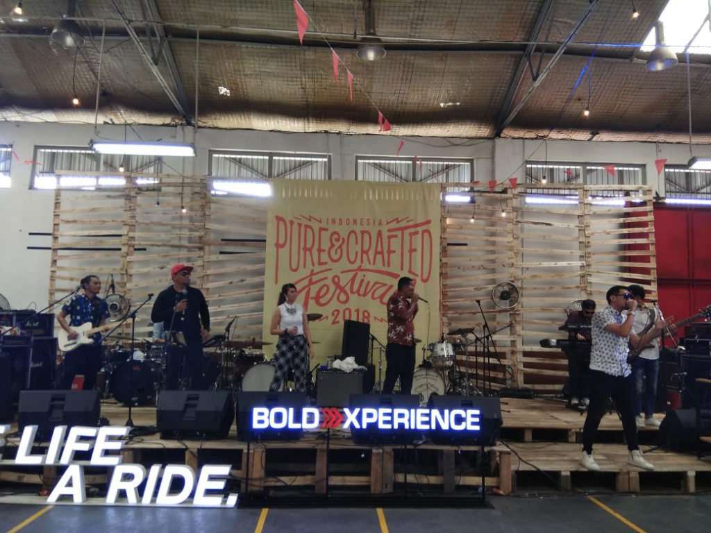 Pure & Crafted Festival 2018 Sukses Diserbu Bikers Pure & Crafted Festival 2018 Sukses Diserbu Bikers