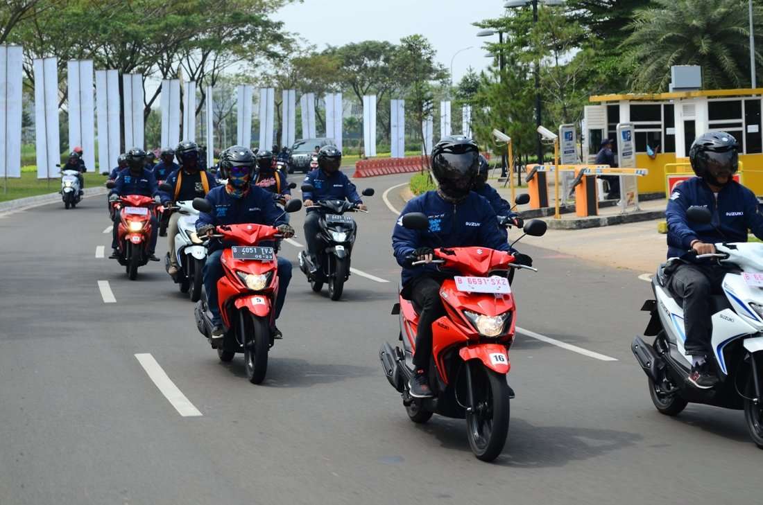 Suzuki Nex Gen II Skutik Kecil yang Lincah Suzuki Nex Gen II Skutik Kecil yang Lincah