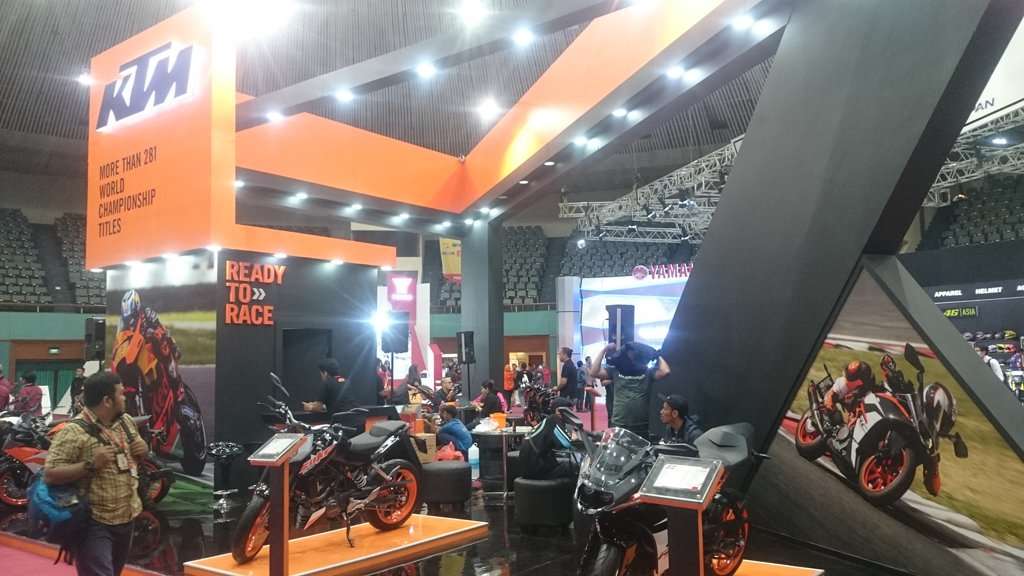 Perang Promo APM Non Jepang di IMOS 2018 Perang Promo APM Non Jepang di IMOS 2018