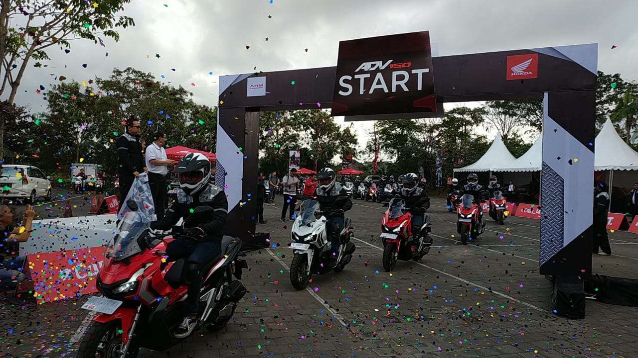 AHM Gelar World Premiere Riding Experience Honda ADV150 AHM Gelar World Premiere Riding Experience Honda ADV150