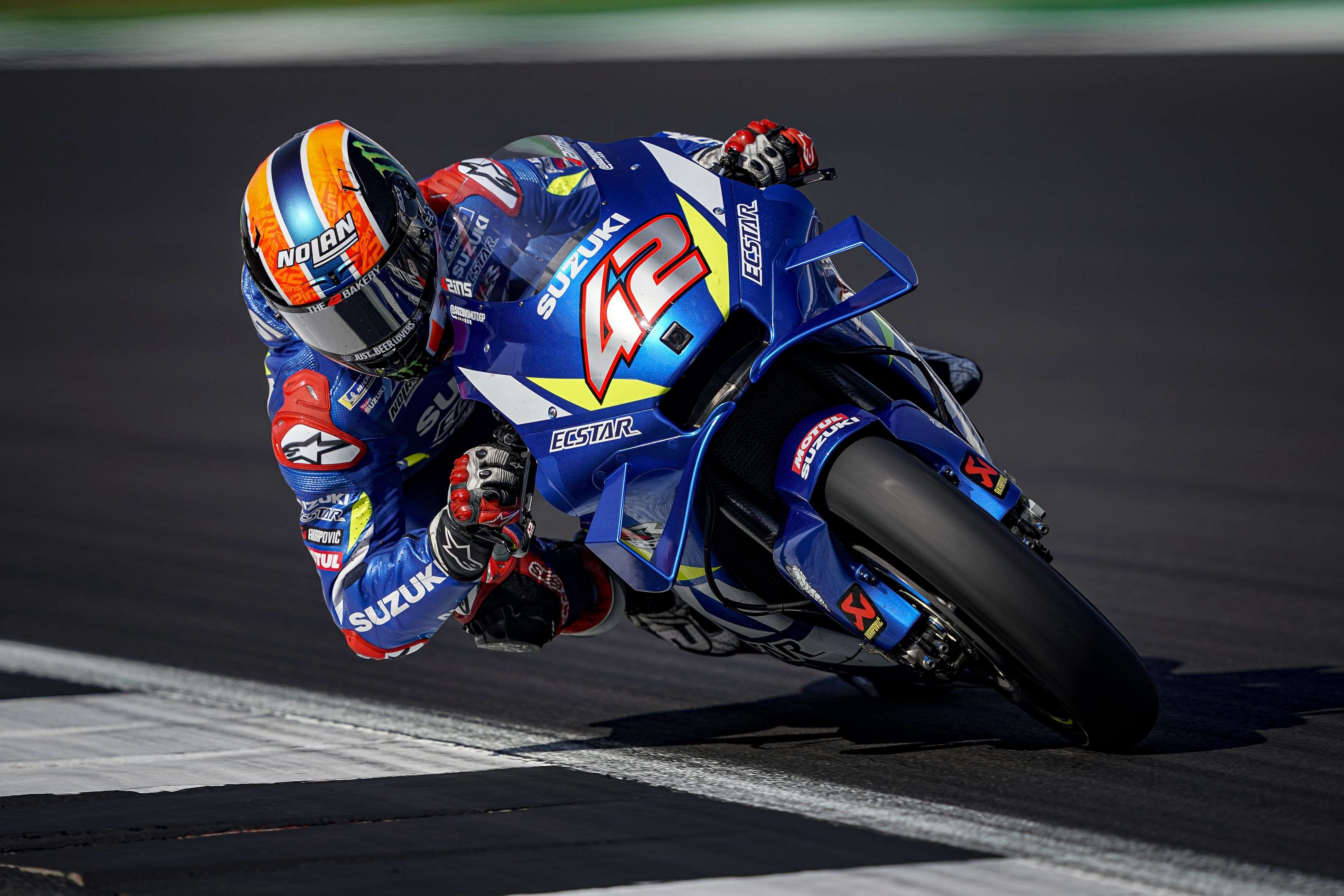 Rins Finish Lebih Cepat Dari Kedipan Mata Marquez di MotoGP Inggris Rins Finish Lebih Cepat Dari Kedipan Mata Marquez di MotoGP Inggris