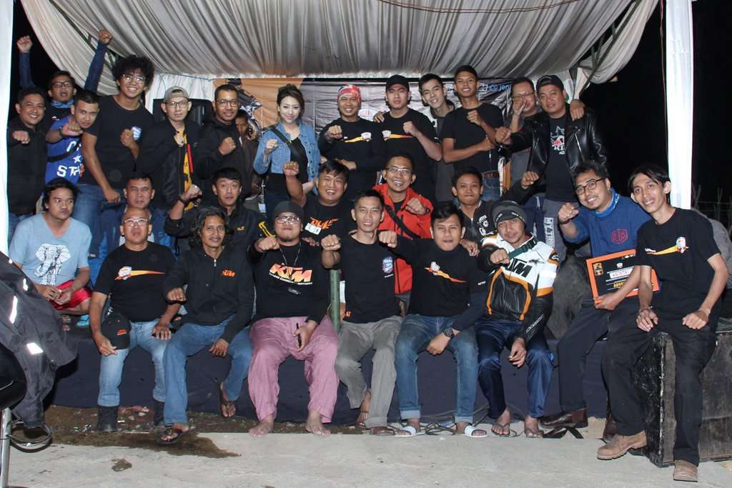 KOCI Adventour 2019, Touring Sekaligus Berbagi a la KTM Owners KOCI Adventour 2019, Touring Sekaligus Berbagi a la KTM Owners