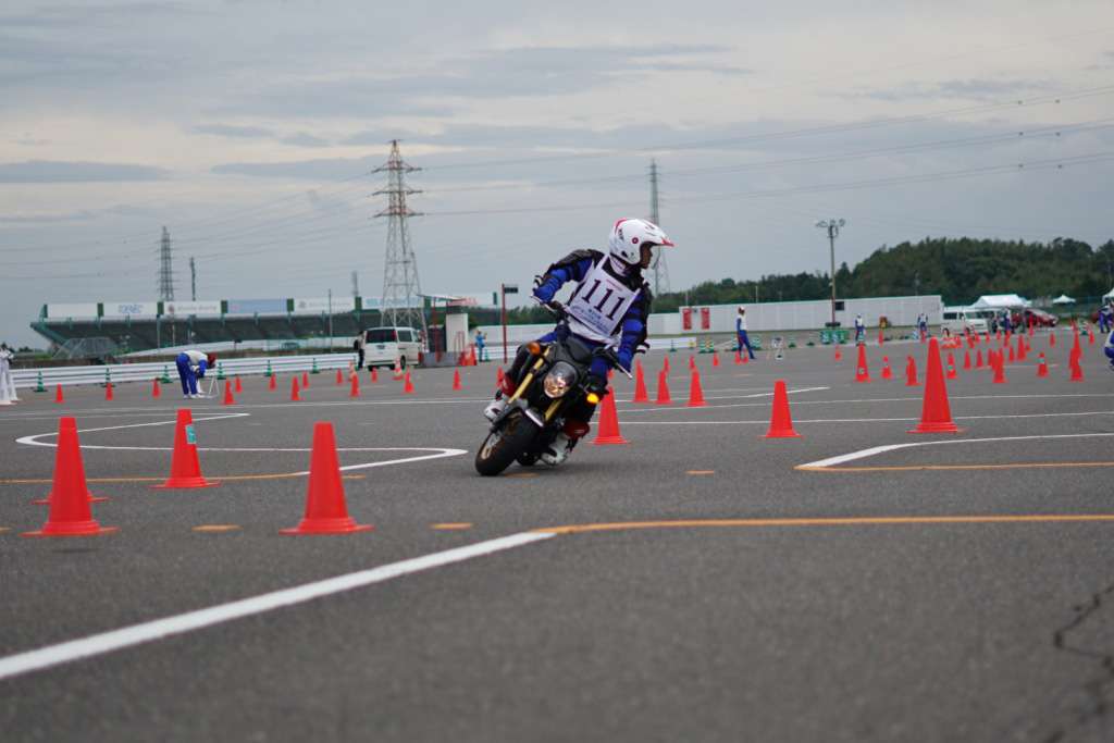 Instruktur AHM Rebut Juara Kompetsi Safety Riding di Jepang Instruktur AHM Rebut Juara Kompetsi Safety Riding di Jepang