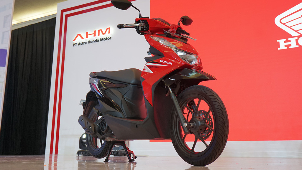 Perbandingan Honda Beat Baru, Suzuki Nex II dan Yamaha Mio M3 Perbandingan Honda Beat Baru, Suzuki Nex II dan Yamaha Mio M3