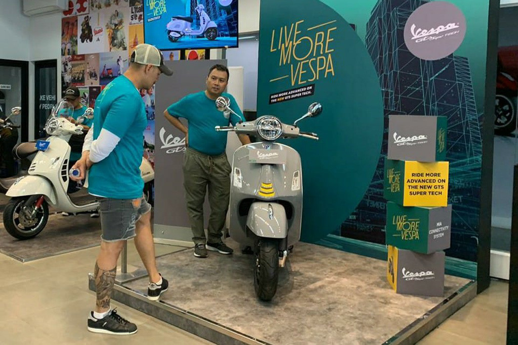 Promo Juni, Beli Piaggio dan Vespa Ada Voucher Hingga Rp 5,5 Juta Promo Juni, Beli Piaggio dan Vespa Ada Voucher Hingga Rp 5,5 Juta