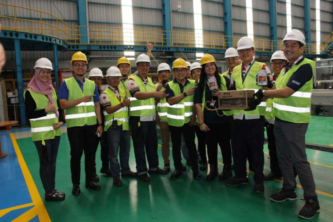 Maksimalkan Pemasaran, Pelumas Mobil™ Resmi Diproduksi di Indonesia Maksimalkan Pemasaran, Pelumas Mobil™ Resmi Diproduksi di Indonesia