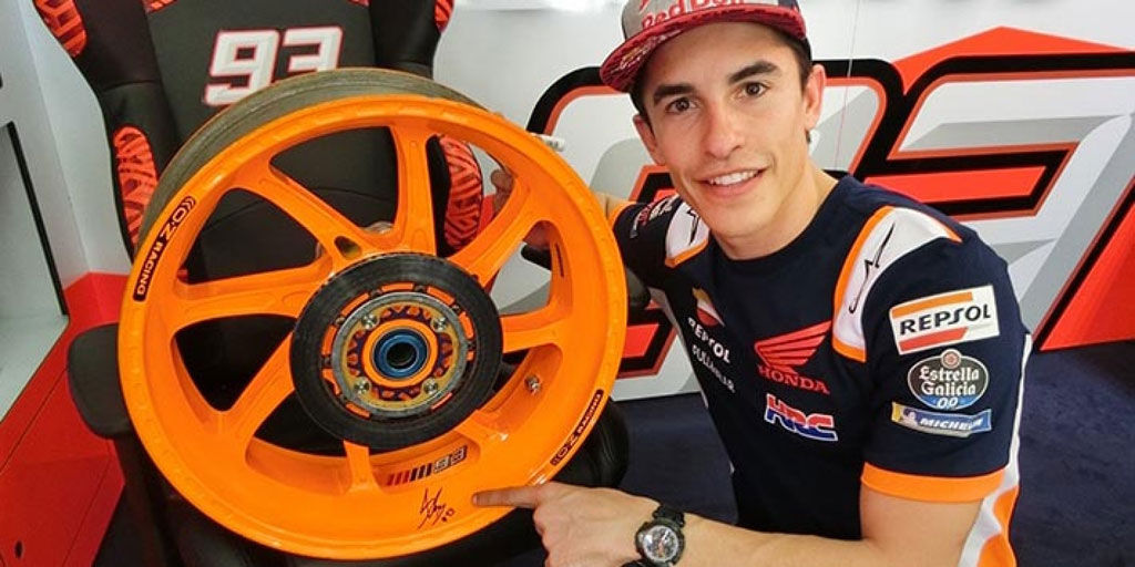 Velg Plus Tanda Tangan Marc Marquez Dijual Segini Harganya