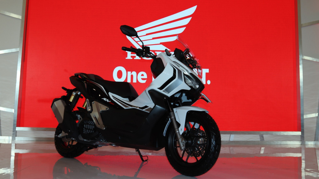 Honda ADV150 Raih Rookie of The Year Honda ADV150 Raih Rookie of The Year