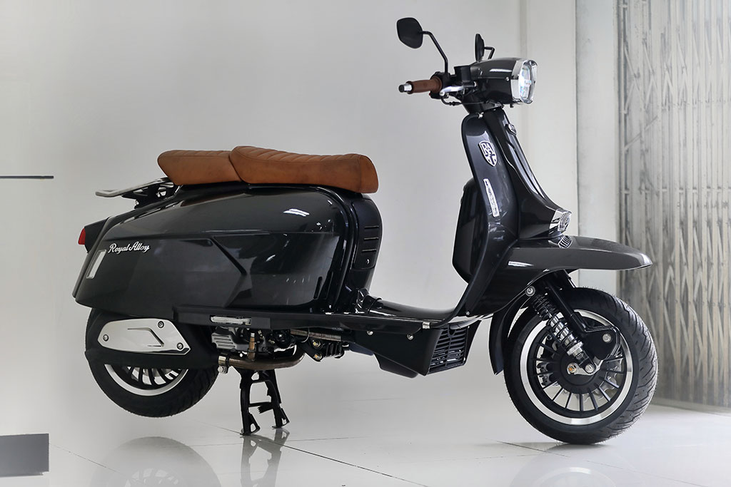 TEST RIDE: Royal Alloy GP200S, Bongkar Spesifikasi TEST RIDE: Royal Alloy GP200S, Bongkar Spesifikasi