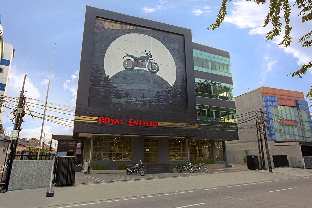 Royal Enfield Buka Store Baru di Pondok Indah Royal Enfield Buka Store Baru di Pondok Indah