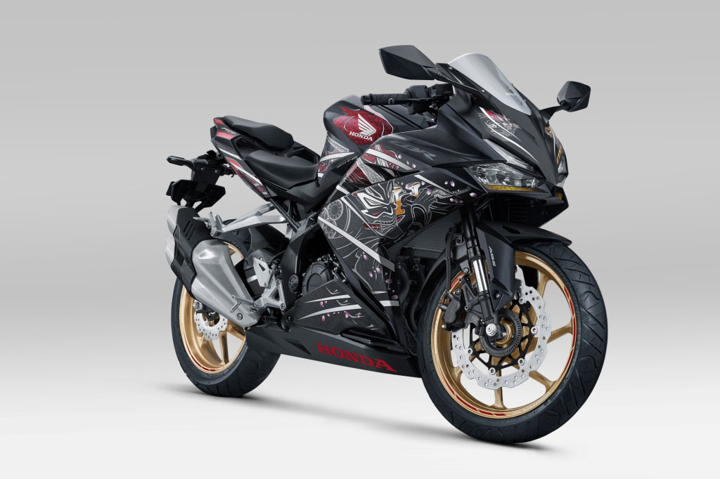Honda CBR250RR SP Quick Shifter Edisi Spesial Dirilis Rp 77,7 Juta Honda CBR250RR SP Quick Shifter Edisi Spesial Dirilis Rp 77,7 Juta
