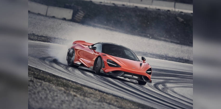 Orange McLaren 765LT