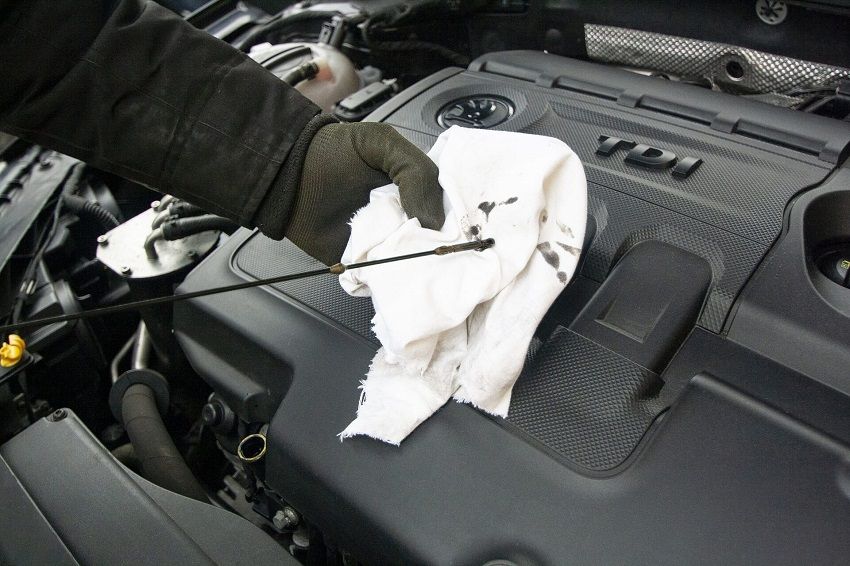 Tips Gampang Merawat Mobil Sendiri di Rumah fixter