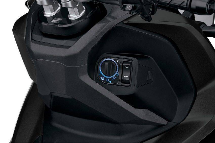 2021 Honda ADV150 Switch