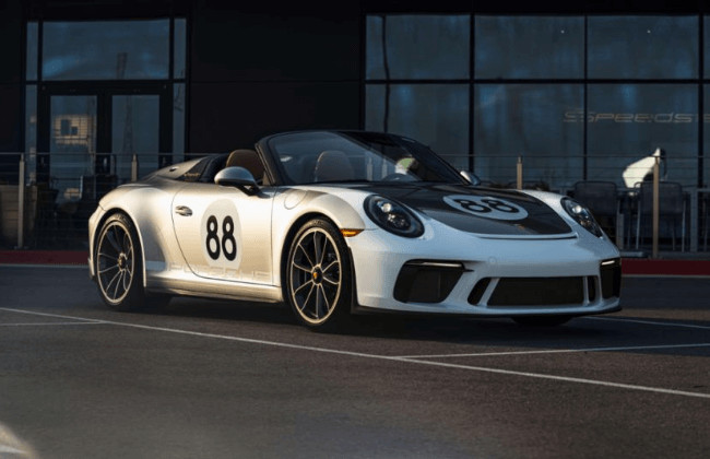 Last 911 Speedster Will Get Auctioned for COVID-19 porsche 911