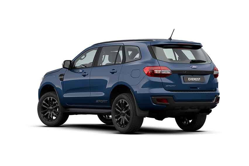 Ford Everest Sport rear quarter