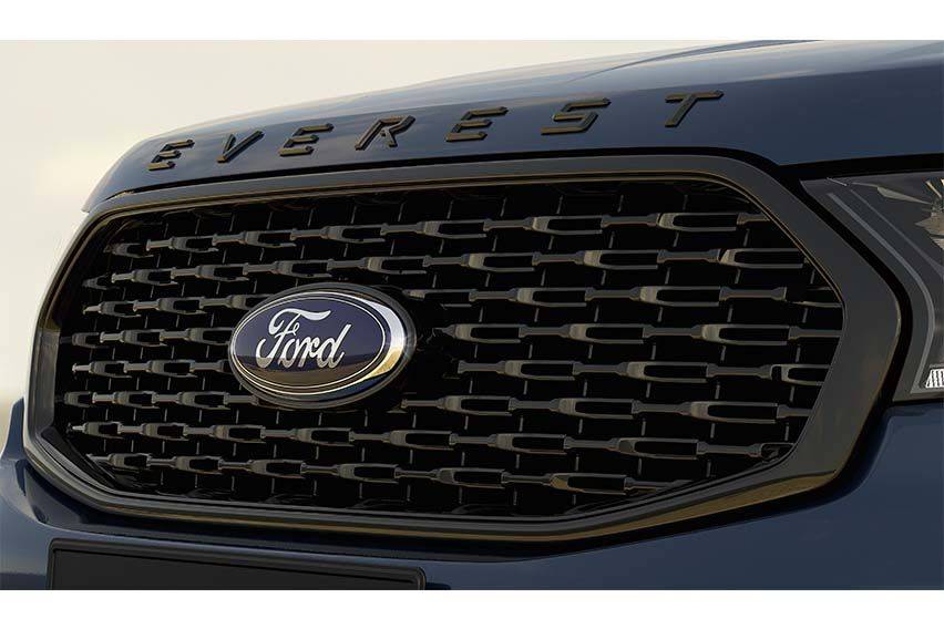 Ford Everest Sport grille