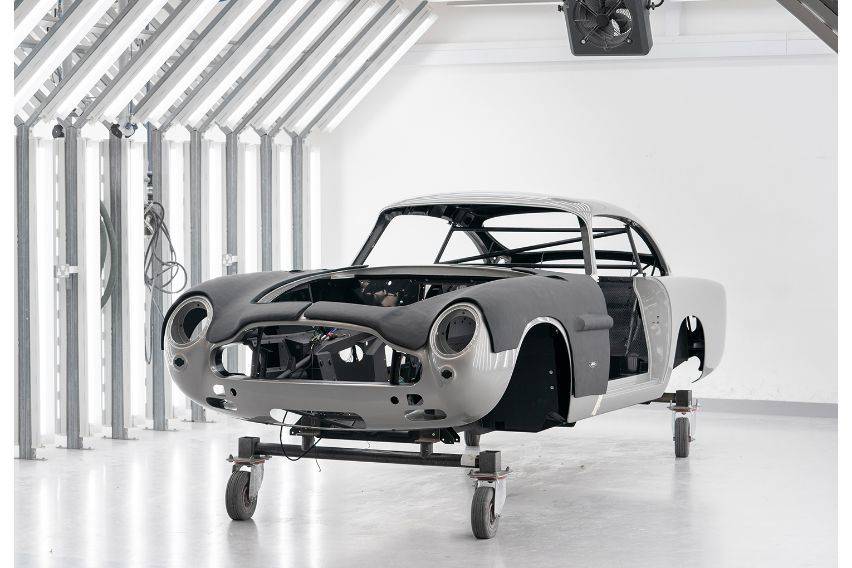 aston martin db5