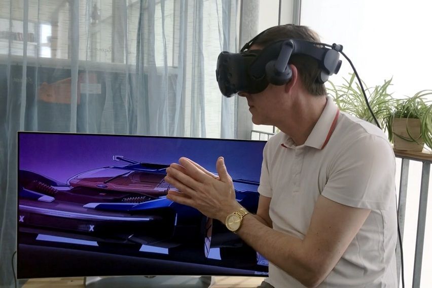 Ford designers work in VR