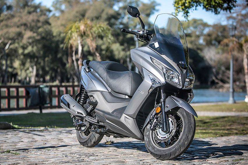 Kymco Downtown 250i