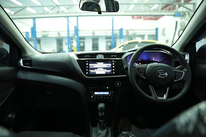 Daihatsu Sirion interior