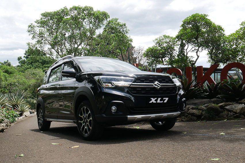 Suzuki XL7
