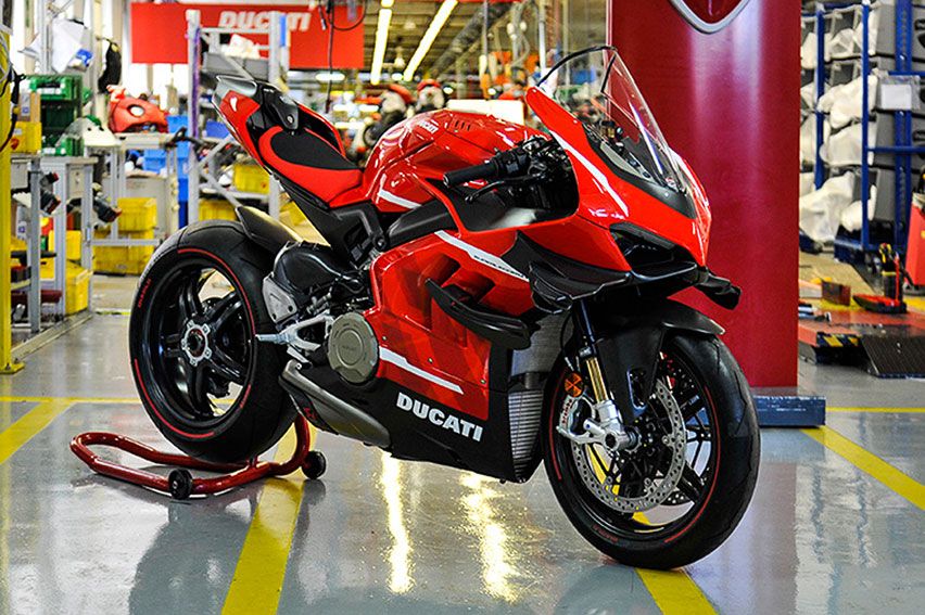 panigale v4 superleggera specs