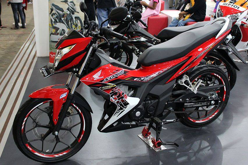 Honda Sonic 150R