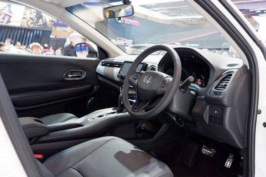 Honda HR-V interior