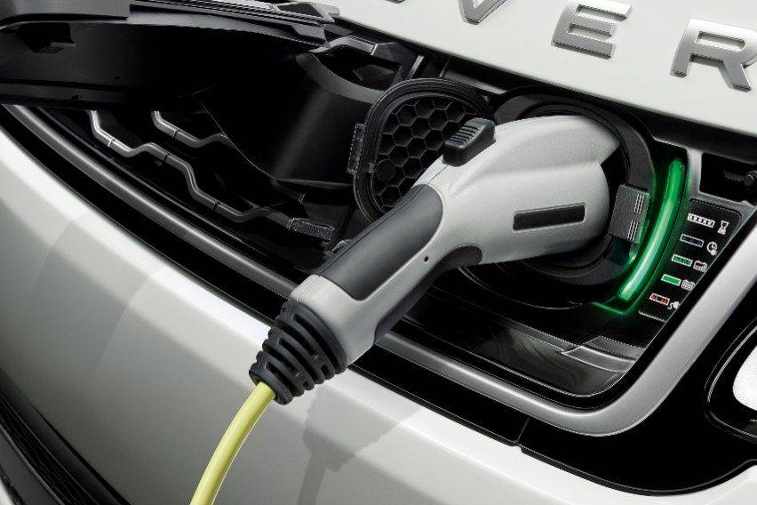 charger Range Rover PHEV