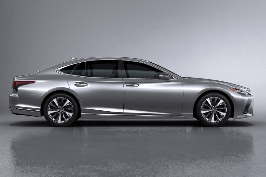 The newest Lexus LS