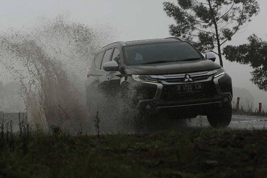 Rekomendasi Varian Mitsubishi Pajero Sport Bekas Tahun Muda 2016-2020