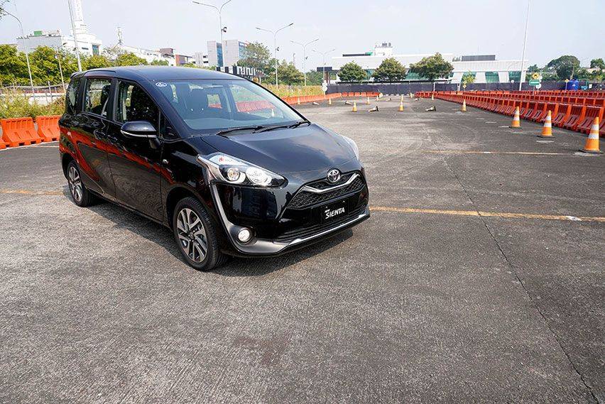 Toyota Sienta Welcab