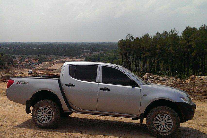 Mitsubishi Strada Triton 2008