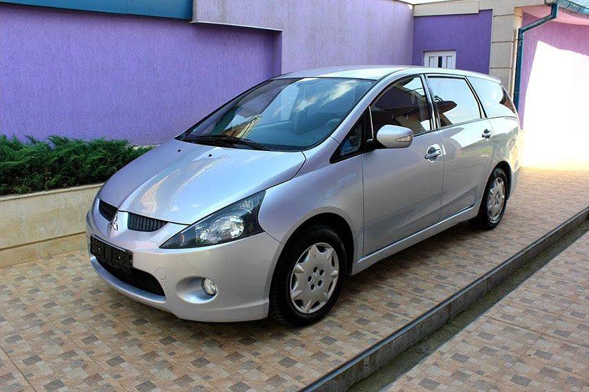 Mitsubishi Grandis