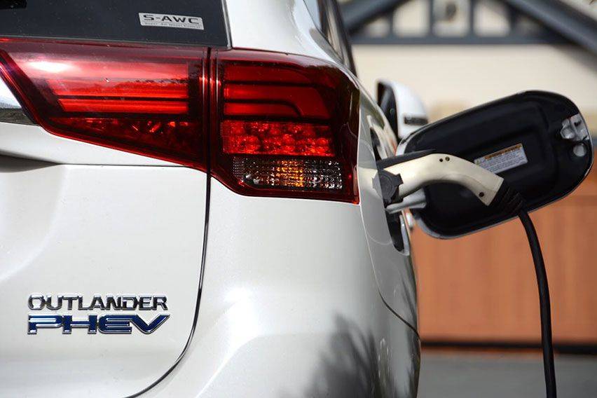 Mitsubishi Outlander PHEV