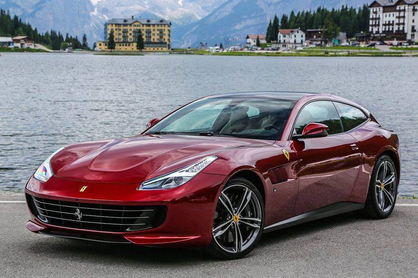 Ferrari GTC4 Lusso