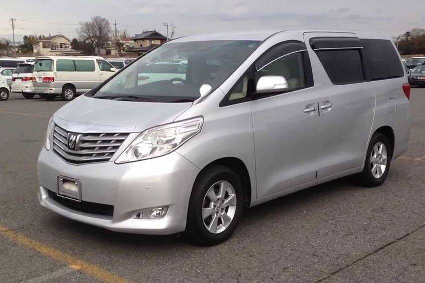 Toyota Alphard Type X 2009