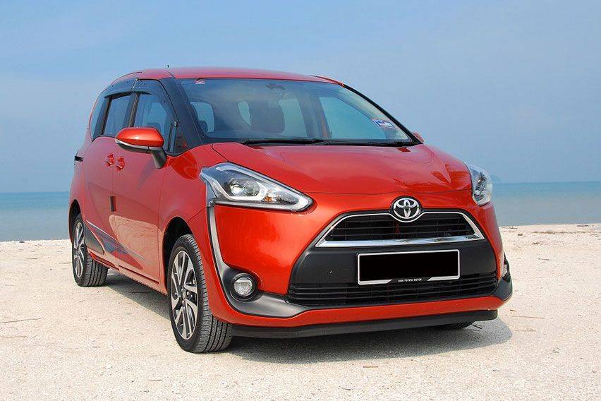 Toyota Sienta Q 2017