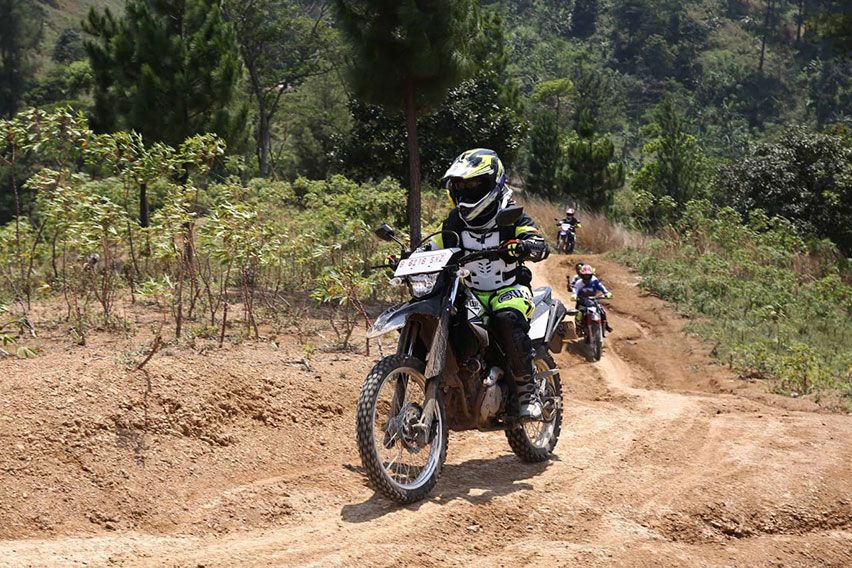 TEST RIDE: Melahap Jalur Off-Road dengan Yamaha WR 155 R (Part 2) TEST RIDE: Melahap Jalur Off-Road dengan Yamaha WR 155 R (Part 2)
