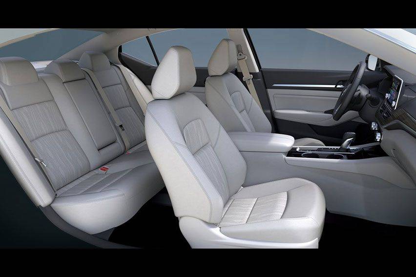Nissan Altima Interior