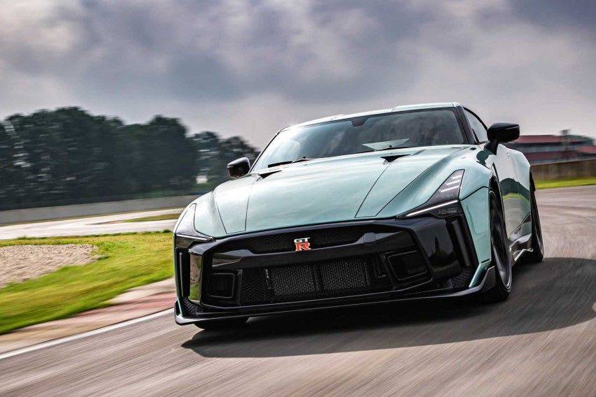 2024 Nissan GT-R Reminds Us the R35 Cannot Die, Brings New Face