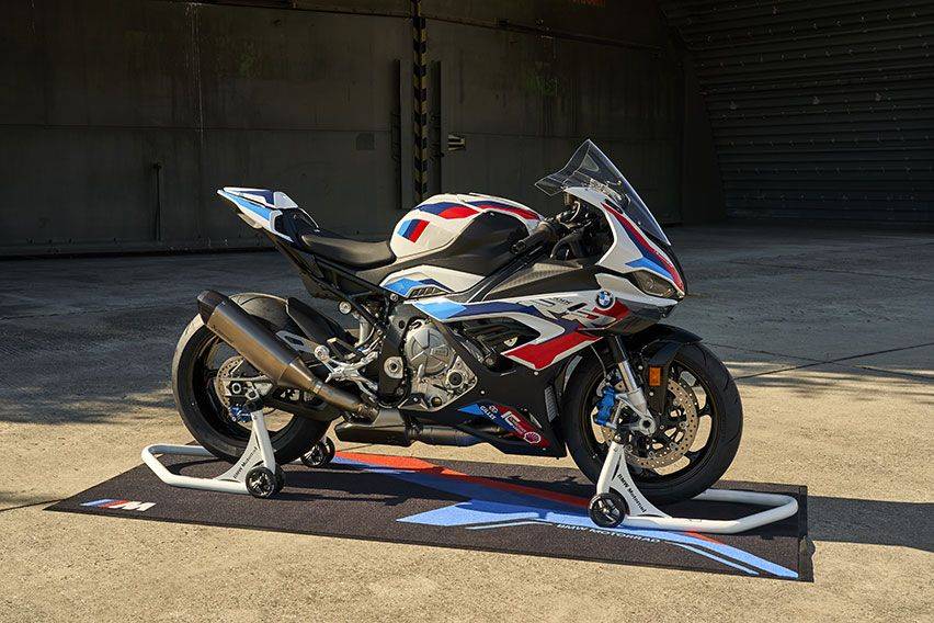 BMW M1000RR