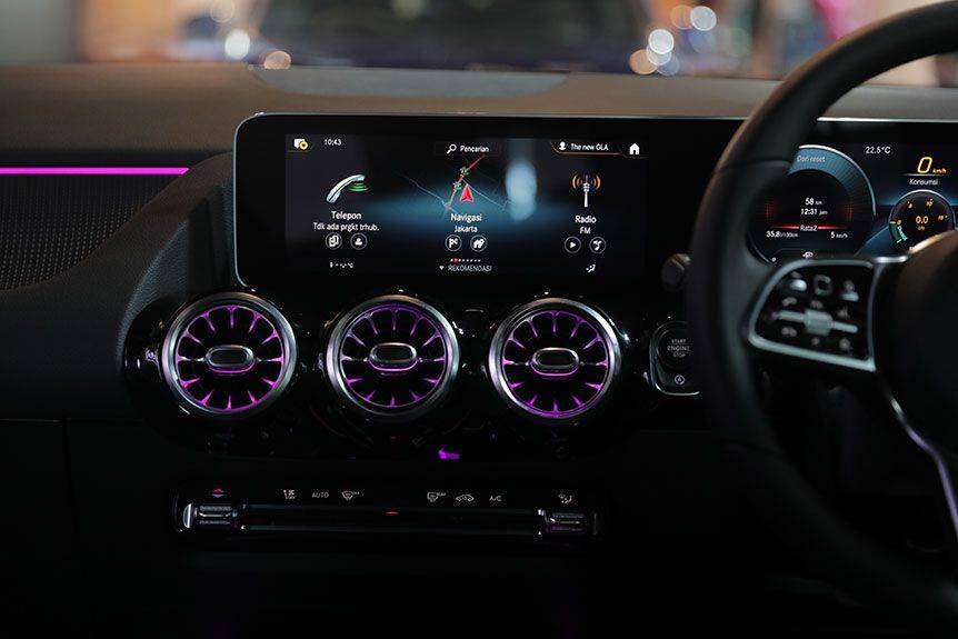 Mercedes-Benz New GLA